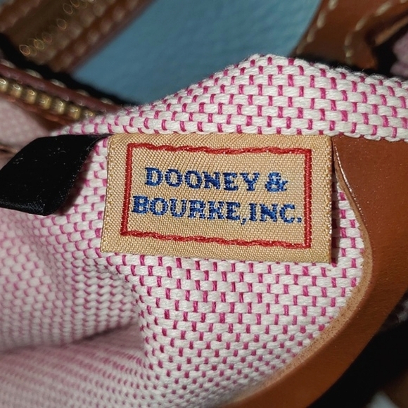Dooney & Bourke Hobo Bag Purse - Picture 5 of 16